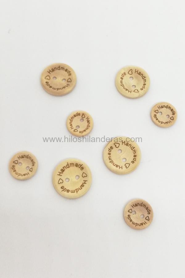 Botones de madera medidas 15 mm y 20 mm mod. Handmade (Hecho a Mano). Artículos de mercería ideal para costureras. Mercería online
