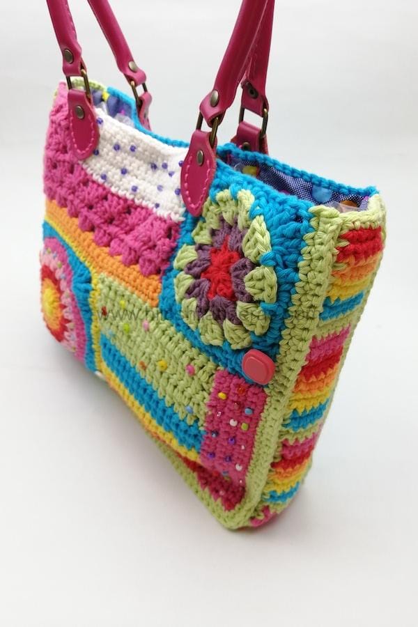 Bolso crochet boho mod. Gypsy, tejido a mano en algodón 100%. Handmade. Moda por encargo slow fashion. Diseños molones.
