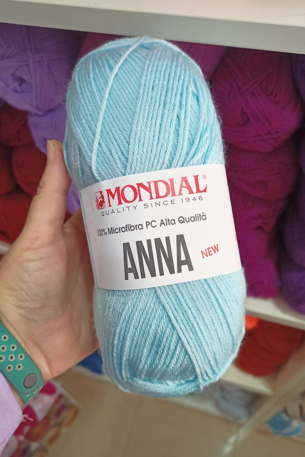 Madeja de lana Mondial Anna. Tienda de hilos y lanas en Bormujos. Mercería online en Sevilla. Todo para amigurumis. Crochet por encargo. Lanas online